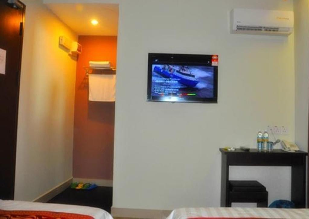 Goldenhill Hotel Кота Кинабалу Екстериор снимка