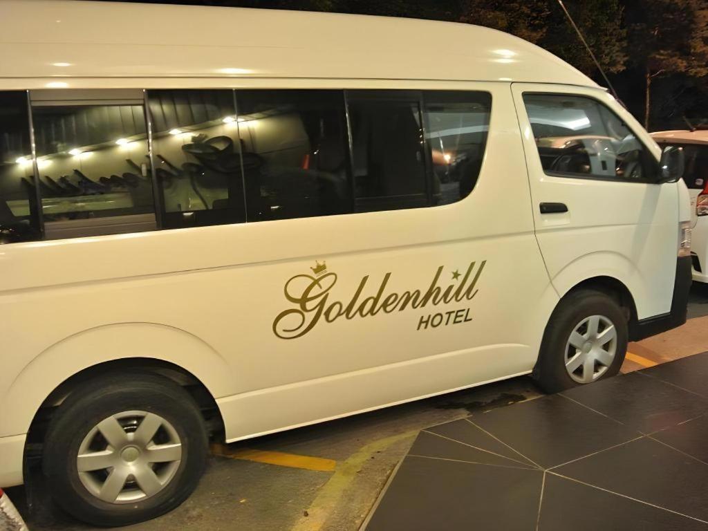 Goldenhill Hotel Кота Кинабалу Екстериор снимка