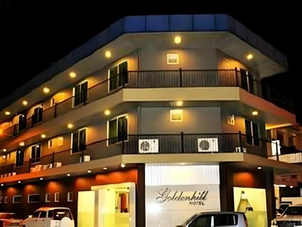 Goldenhill Hotel Кота Кинабалу Екстериор снимка